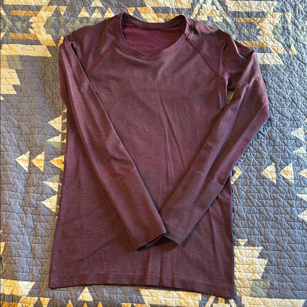 EUC women’s lululemon swiftly long sleeve size 6